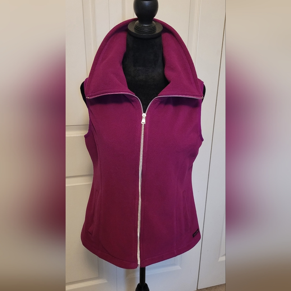 Calvin Klein Performance Quick DRY Fleece ZIP VEST Size SMALL MAGENTA Fuschia